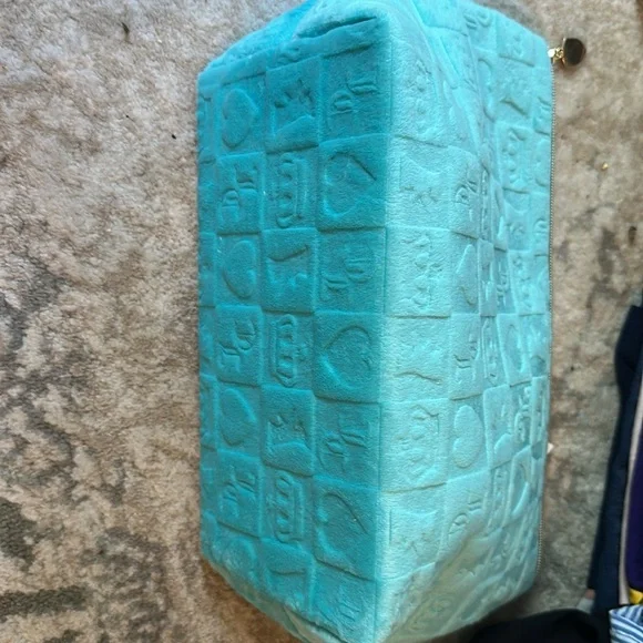 Juicy Couture Logo Travel Cosmetic Bag Teal Blue Makeup Case Y2K NEW - Picture 8 of 11